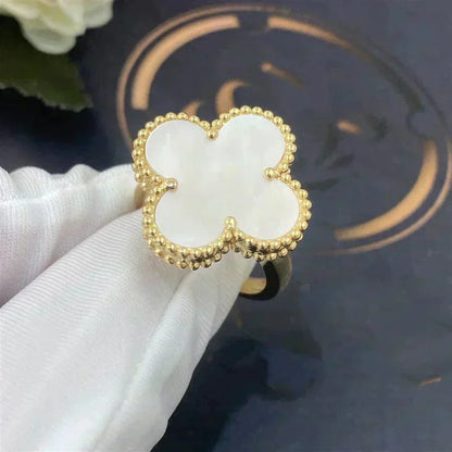 [Radiant Gem]¯CLOVER WHITE MOP RING