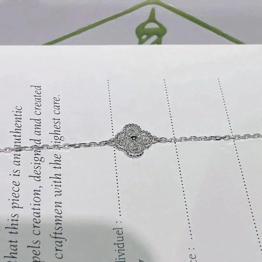[Radiant Gem]¯CLOVER  SINGLE FLOWER BRACELET SILVER