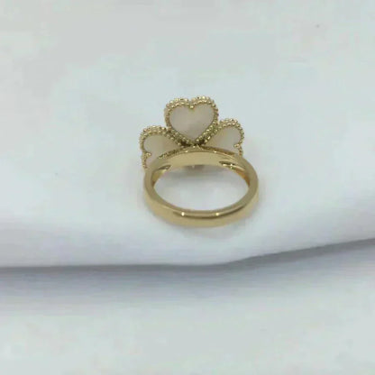 [Radiant Gem]¯SWEET CLOVER WHITE MOP RING