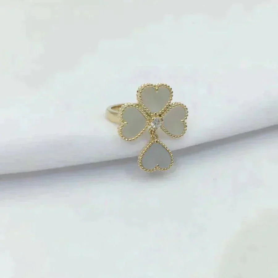 [Radiant Gem]¯SWEET CLOVER WHITE MOP RING