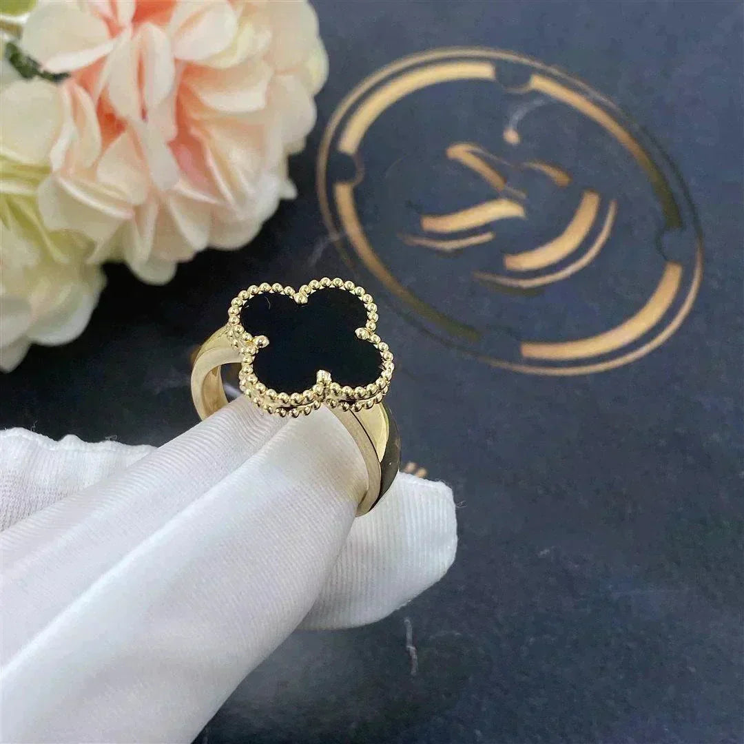 [Radiant Gem]¯CLOVER ONYX RING