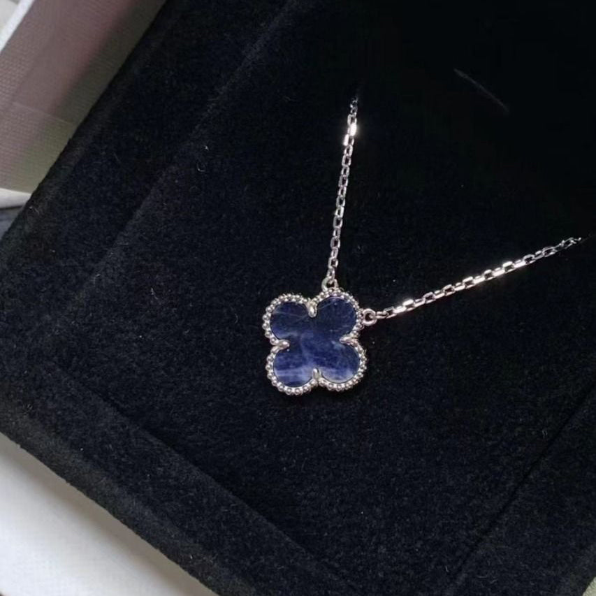 [Radiant Gem]¯CLOVER 15MM PIETERSITE NECKLACE SILVER