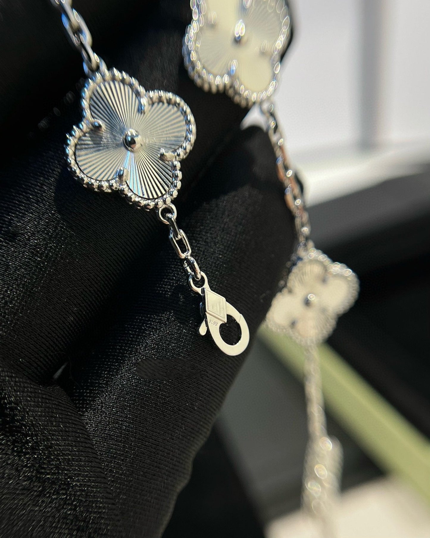 [Radiant Gem]New  CLOVER 5 MOTIF LASER BRACELET COLLECTION